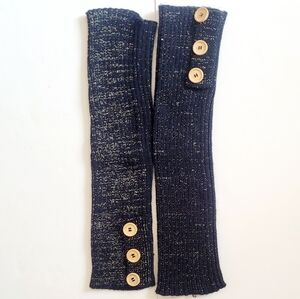 NWOT Gold+Black leg warmers
